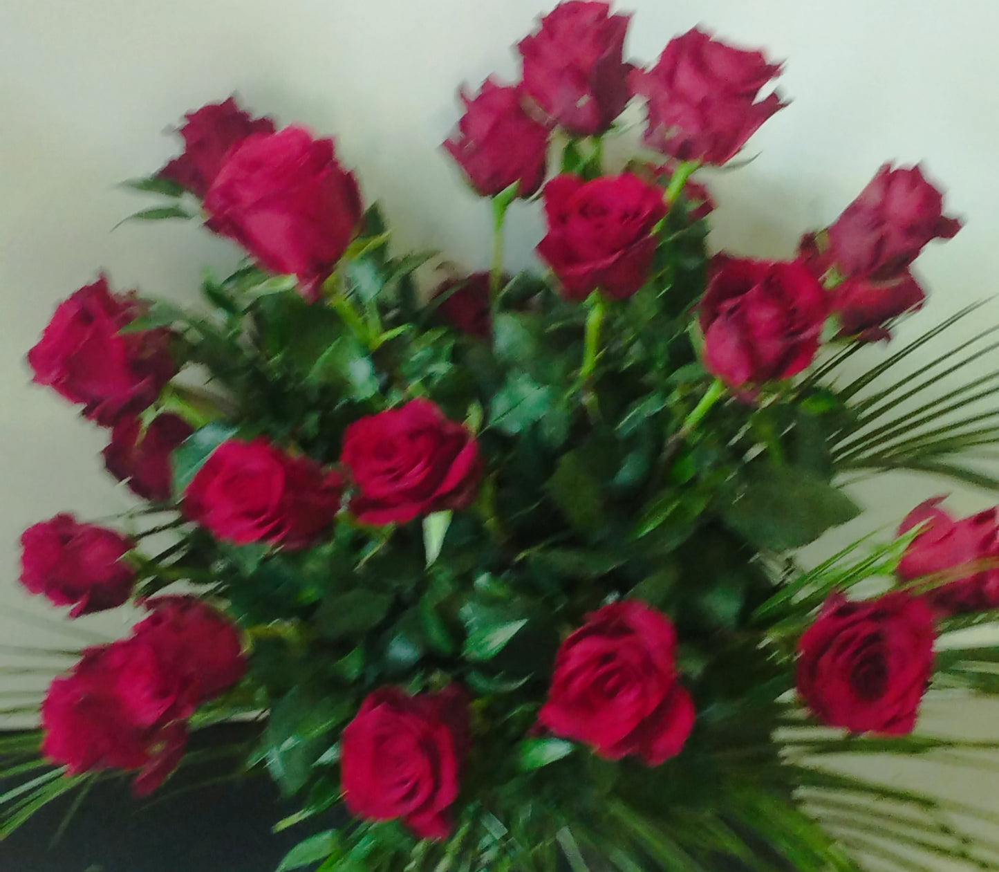 20 szállas bordó rózsa csokor