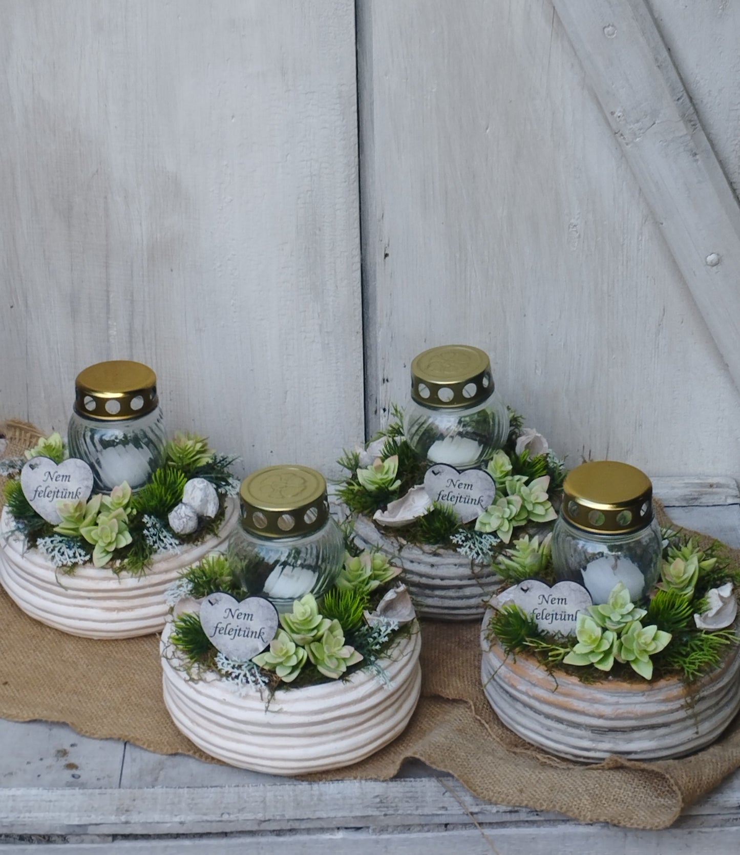 Pozsgások mécsessel