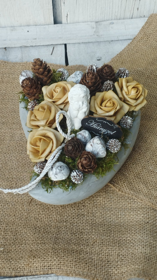 Kőszív angyalkával