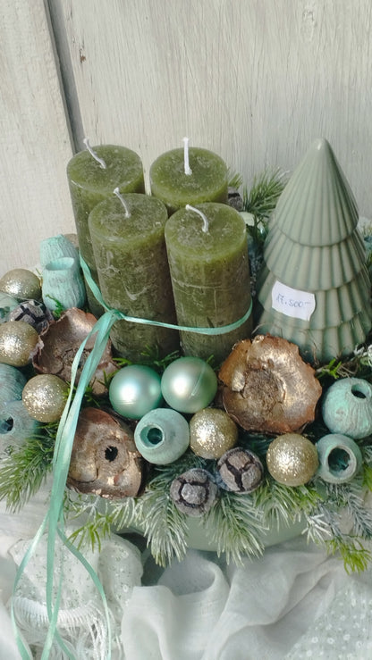 Menta és arany adventi dísz