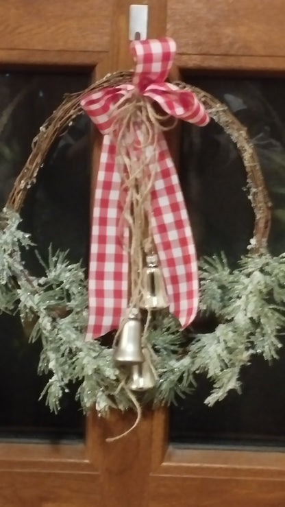 Egyszerű ajtódísz választható szallagal