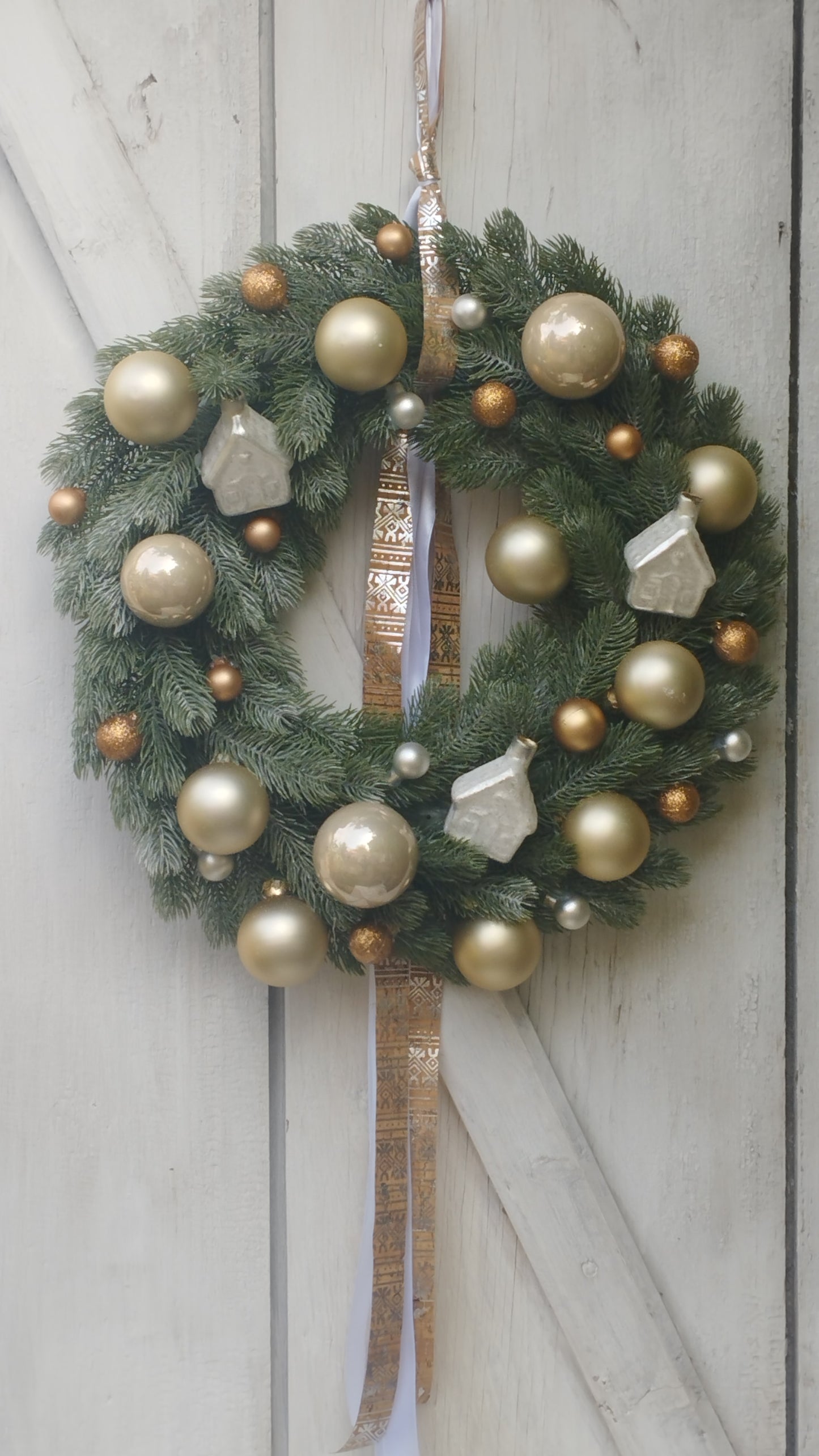 Bézs ,  arany és cappuccino  kopogtató 35cm