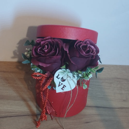 Vörös rózsa piros box